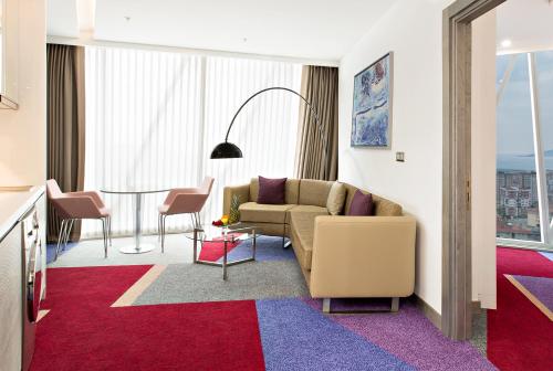 1 double bed, 1 sofa bed