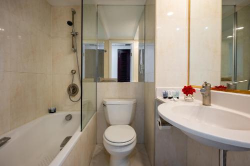 room detail thumbnail 2