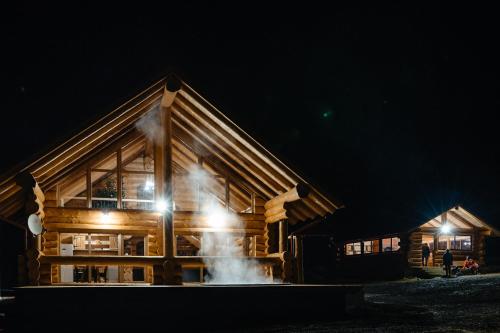 Viesnīcas āriene, Rustic Chalet in Belis