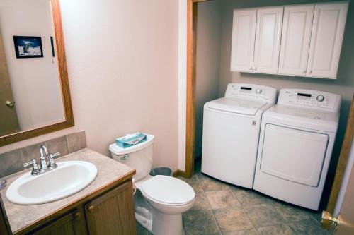 Virginia Home by Rocky Mountain Resorts- #3106 - image 9