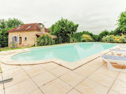 Serene Holiday Home in Besse with Swimming Pool - Villefranche-du-Périgord