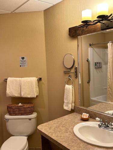 The Common Man Inn, Spa & Lodge The Common Man Inn, Spa & Lodge