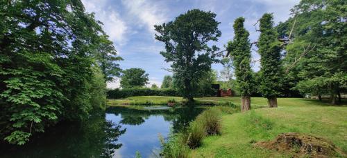 A környék, The Willow Cabin - Wild Escapes Wrenbury off grid glamping - ages 12 and over in Wrenbury