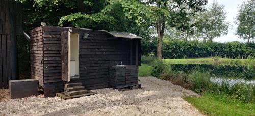 A környék, The Willow Cabin - Wild Escapes Wrenbury off grid glamping - ages 12 and over in Wrenbury