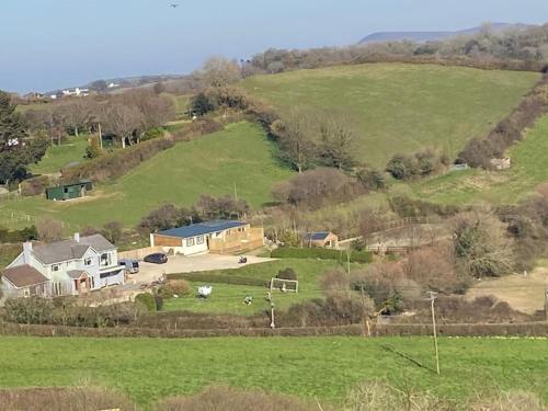 Meadow Cottage. Pretty modern cottage close to Woolacombe and Lee 4