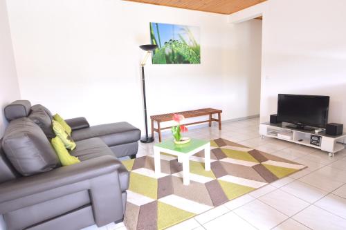 Appartement charmant a La Trinite avec jardin clos 55 m²