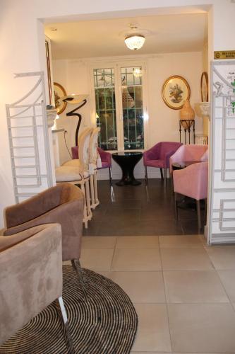 La Villa des Oliviers HOTEL DE CHARME - image 10