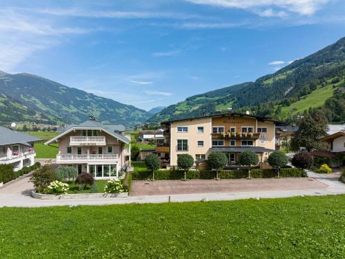 Gästehaus Wiesengrund & Apart Sporer – Mayrhofen, IL