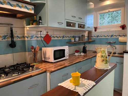  Casa Lorena a 50 mt dal mare, Unterkunft in San Bartolomeo al Mare