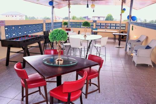 Lady M guest House in Tema