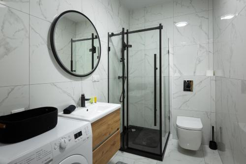 Bruser, Apartament Ażurowy (Apartament Azurowy) in Kudowa-Zdroj