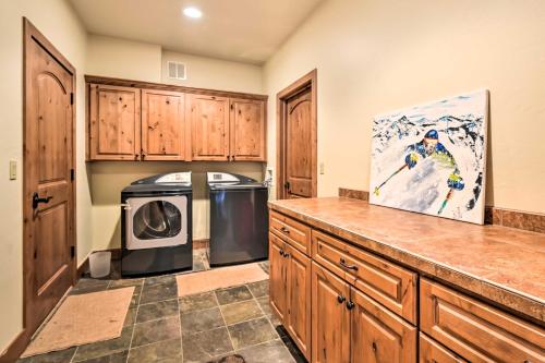 Crested Butte Townhome w/Views - Steps to Lifts! - main image