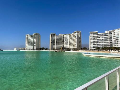 Laguna del Mar, acogedor Depa para 6 in Sea Avenue