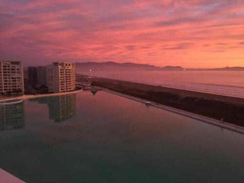 Laguna del Mar, acogedor Depa para 6 in Sea Avenue