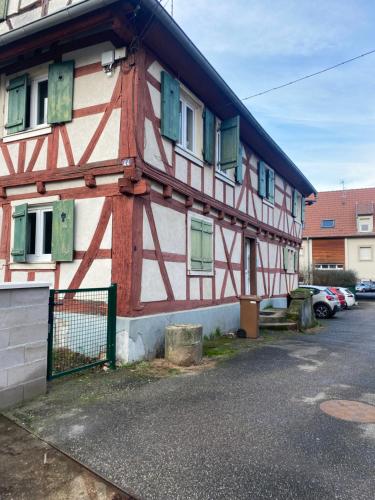 A szálláshely kívülről, Le cinéma (Le cinema) in Merkwiller-Pechelbronn