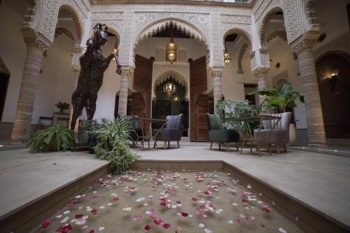Riad AL Bahi 5