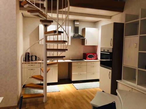 Große, helle Wohnung für bis zu 6 Personen (Große, helle Wohnung fur bis zu 6 Personen) in Weinheim