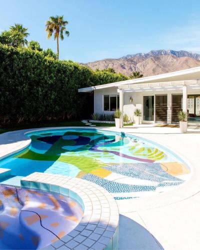 The Palm Springs Hill House