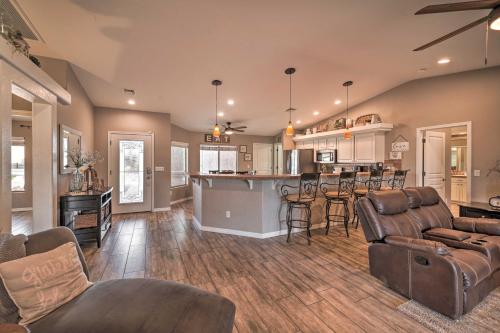 Lake Havasu Home with Private Pool, Patio and Grill! Lake Havasu Home with Private Pool, Patio and Grill!