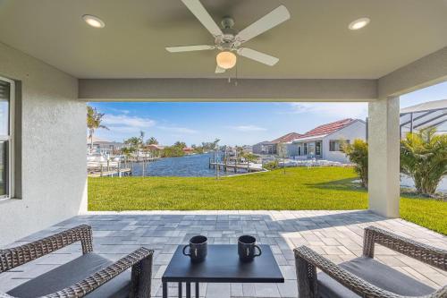 Waterfront - Villa Sand Castle - Roelens Vacations in Matlaša (FL)