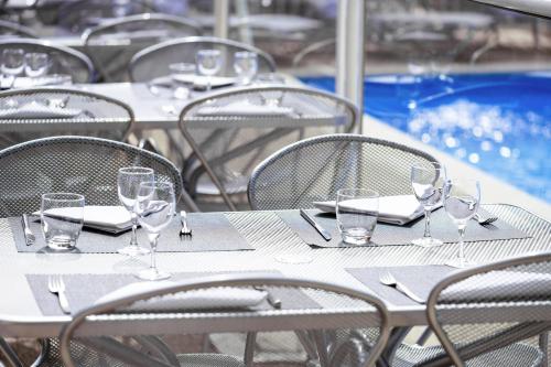 Novotel Macon Nord Autoroute du Soleil - image 10