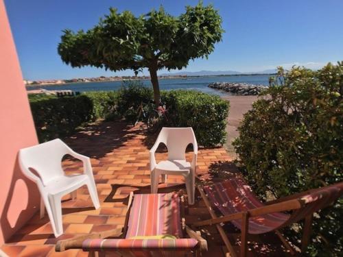 . T2 cabine 6 pers, piscine, parking, animaux admis - FR-1-81-467