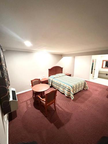 Tropic West Motel in Bell, USA