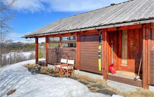 Beautiful home in l with 5 Bedrooms - Ål