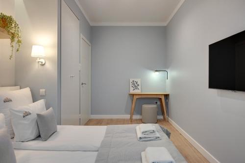 Rezydencja Marina Seaside & Free Parking by Downtown Apartments - image 4