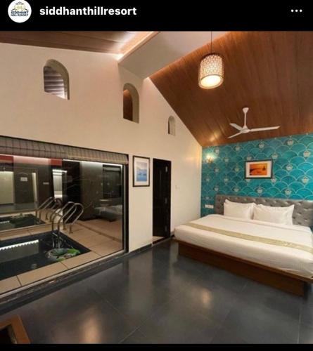 1 queen bed
