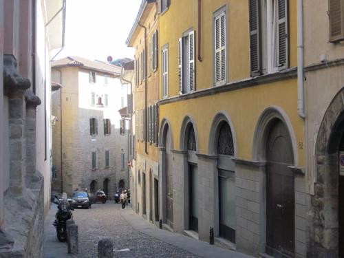 Casa LALLA in centro storico a Bergamo, Bergamo (photo 6)