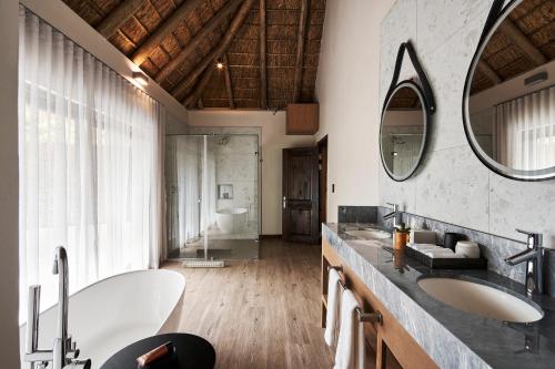 Letamo at Qwabi Private Game Reserve by NEWMARK, Bela-Bela (foto 8)