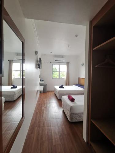 THE ZULEY HERITAGE HOTEL Room Type - Standard Family Room