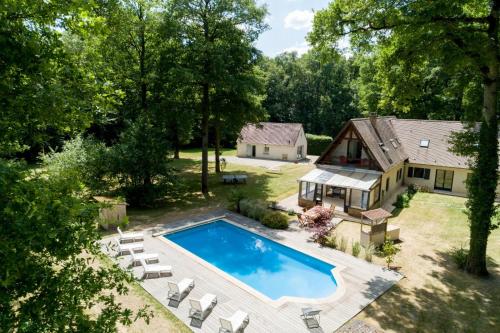 Crazy Villa Ecottay 61 - Heated pool & sauna - 2h from Paris - 30p