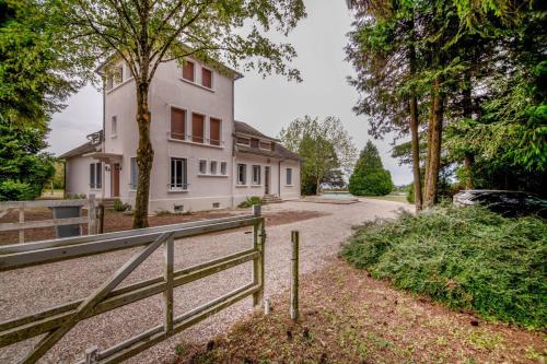 Crazy Villa in Burgundy - 2h from Paris ! - image 12
