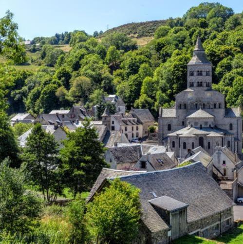 Lilas, Gîte Saint Antoine, Orcival, Entre Sancy et Volcans.