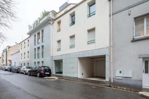Two-Bedroom Apartment image 4