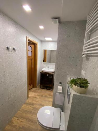 Quadruple Room with Two Bedrooms image 7