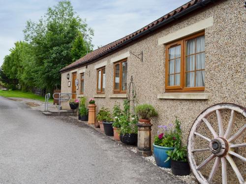 Swallowtail Cottage - Uk2296