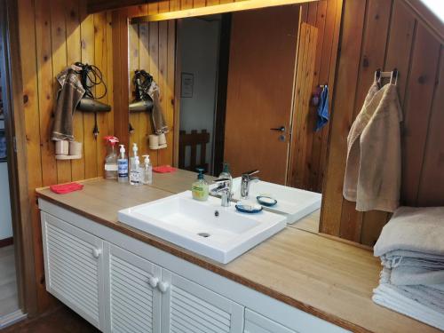 Bany, Annys Bed & Breakfast in Sunds