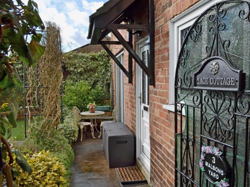 Lace Cottage - Ashbourne