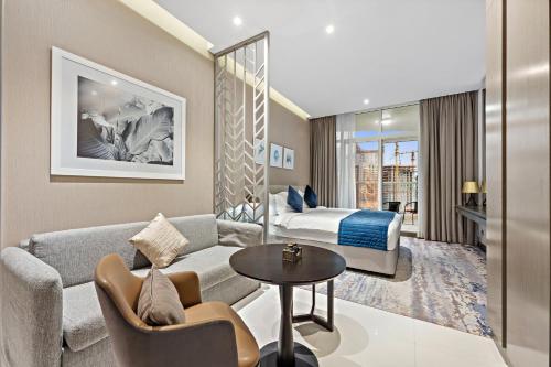ALiving Luxury Studio I DAMAC Maison Prive A- 1007, Dubai (Foto 3)