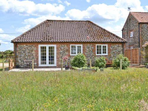 Dog Rose Cottage