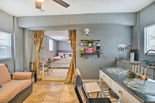 North Las Vegas Studio with Fire Pit 10 Mi to Strip, Las Vegas (photo 7)