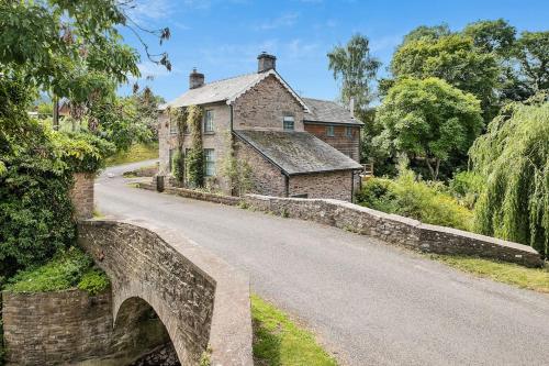 Luxury Cottage near Hay-on-Wye