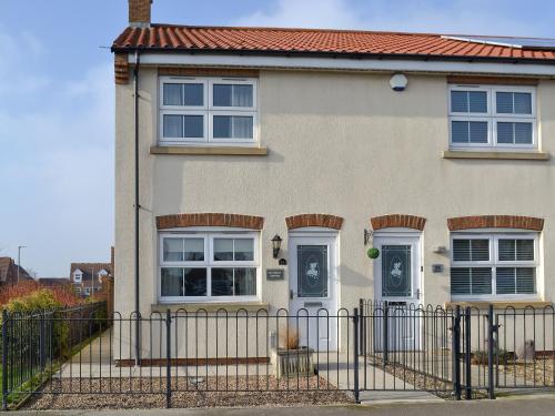 Sea Thistle Cottage