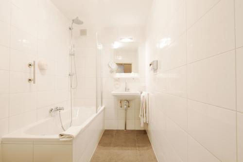 Hotel Dordrecht Room Type - Superior Double Room