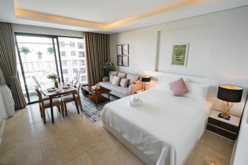 TROY HOUSE - VINHOMES DCAPITALE