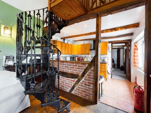 virtuve, The Old Coach House in Eksborna
