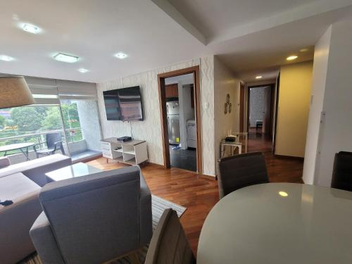 600 Excelente Vista panoramica,piscina,sauna,seguridad 24h,acojedor,confortable,Excellent panoramic  in เอล บาตัน